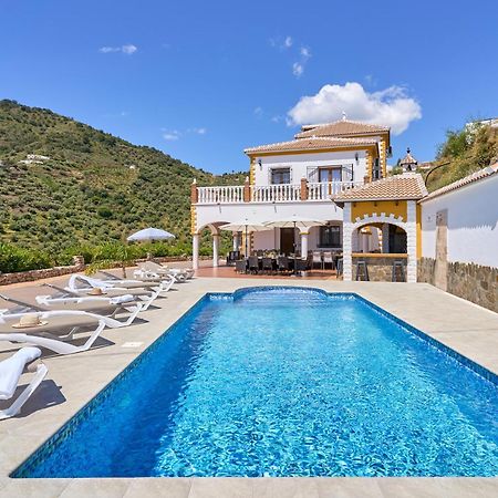 Villa Javier En Sayalonga Екстер'єр фото